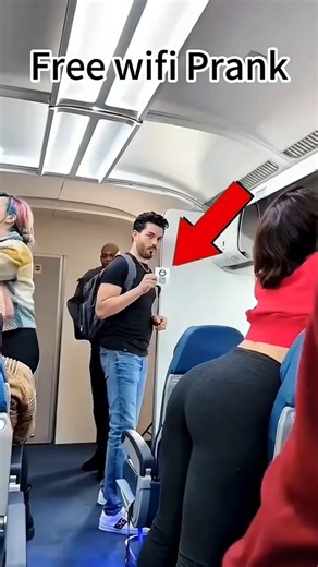 Fake “Free WiFi” QR Codes Are Tricking Everyone 😳📶