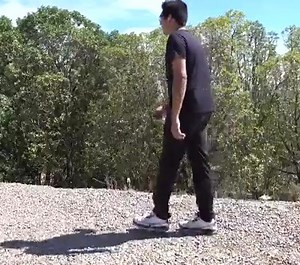 11K views · 178 reactions | Bolawrap 100 Progettato e realizzato dalla "wrap technologies". Negli Usa circa 40 Police department starebbero studiando l’efficacia della pistola spara bolas con test interni e 25 dipartimenti, invece, sarebbero già passati alla sperimentazione sul campo, dotando i loro agenti della nuova arma. | Tactical Life Italia | Facebook