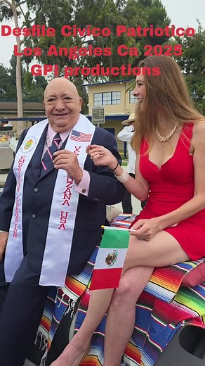 #Desfilecivicopatreotico,#DesfilelosAngeles,#fiestaspatriasUSA,#televisa,#veracruz