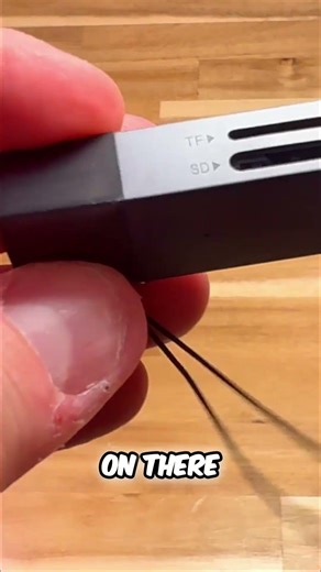 Built in Lanyard Yes, Please! #CABLETIME #SDCardReader