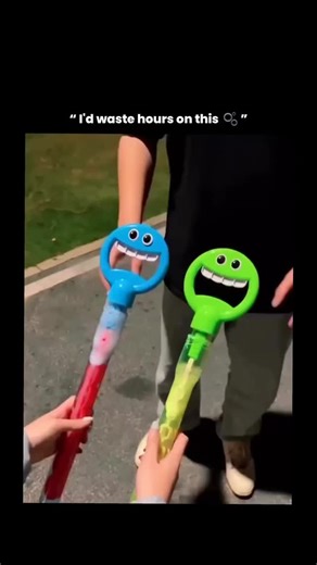 Sᴜᴍɪᴛ on Instagram: "This viral moment shows a bubble wand system creating hundreds of bubbles at once, and the science behind it is surprisingly fascinating. When the person runs forward, air velocity increases across the soap-film loops, causing each thin film to stretch and break into dozens of perfectly round bubbles due to surface tension — the same force that makes water molecules cling together. The colorful reflections come from light interference, where different wavelengths bounce off 