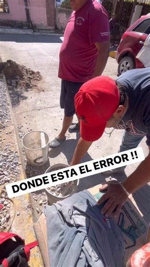 Dónde está el error #Error #concreto #obra #albañil #materialesdeconstruccion | El Ing Moy