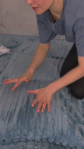 ASMR Body Scan Massage 💆🏻‍♀️