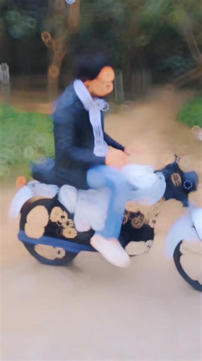 ZM CUSTOMIZE (@zm.customize)’s videos with original sound - Who.?