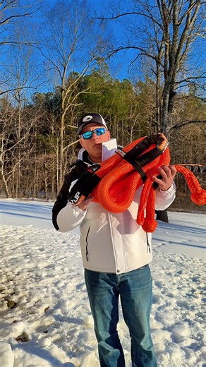 Kinetic Recovery Rope Kit w/ Soft Shackles – Heavy-Duty Snatch Rope (30 ft) ⸻ Description This kinetic recovery rope kit is built for real recovery situations when vehicles get stuck in mud, snow, sand, or soft ground. Designed to stretch under load, the rope stores kinetic energy and releases it smoothly, helping reduce shock compared to traditional tow straps. Ideal for trucks, SUVs, UTVs, ATVs, tractors, farm equipment, and homeowners dealing with muddy driveways, fields, trails, or winter co