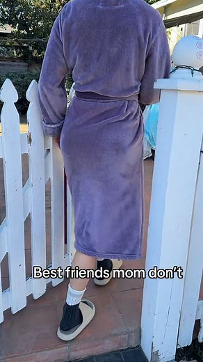 Best Friends' Mom Helps with Fun Challenges