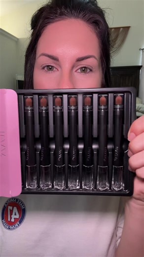 Master Eye Shadow Blending with These Simple Tips