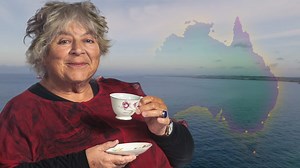 BBC Two - Miriam Margolyes: Australia Unmasked