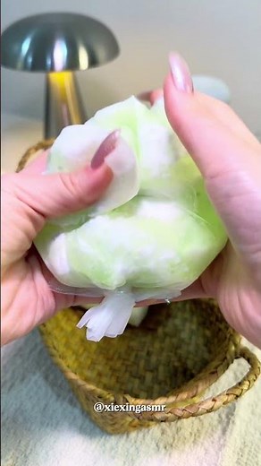 Cripsy ball Wax cracking ASMR