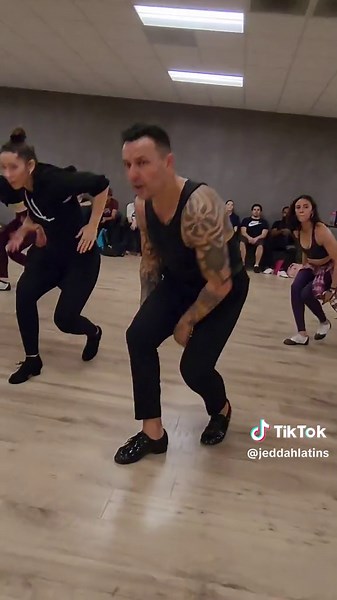 🌟 Do you want to learn? 🌟 Contact us for more info 😊 It’s not just a culture, it’s a lifestyle 😉 Cha cha cha is one of the amazing Latin dance style 😍 #salsainjeddah #salsa_in_jeddah #jeddah_salsa #jeddahsalsa #jeddahlatinclub #jeddah_latins_club #jeddahlatins #salsa #bachatainjeddah #bachata_in_jeddah #jeddahbachata #jeddah_bachata #bachata #jeddahsalsaclub #salsajeddah