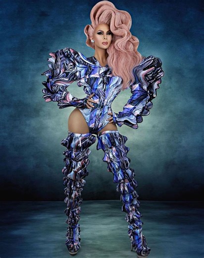 Trinity The Tuck - Paroles de « The Face, The Body »