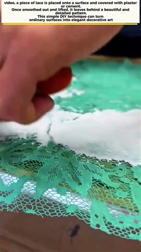 This Lace Trick Will Transform Your Wall Instantly! 😱