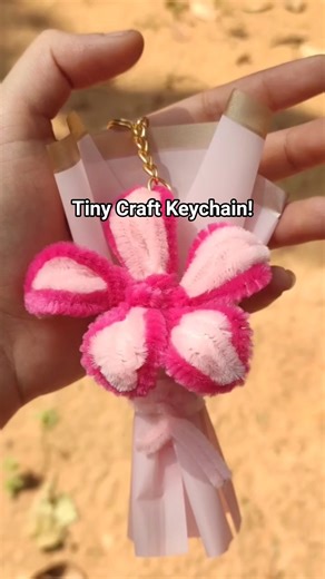 Mini Pipe Cleaner Flower Bouquet 🌸 | Cute Keychain Craft