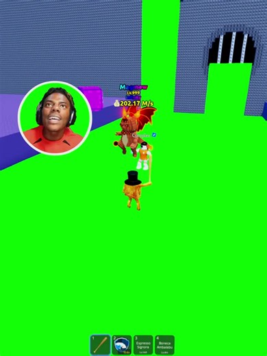 Ishowspeed Plays Escape Tsunami in Roblox