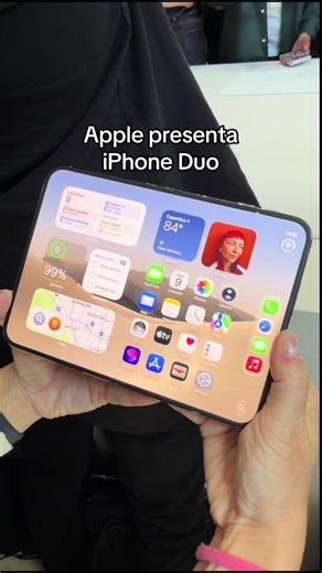 L'iPhone Duo è arrivato. @apple ha presentato il suo primo modello pieghevole con il display più grande mai visto in un #iPhone #iPhoneDuo #Apple