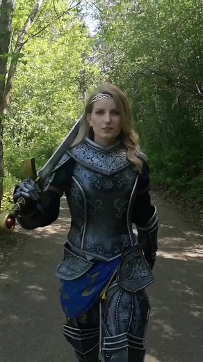 #aelinashryvergalathynius #aelincosplay #aelin #throneofglass #throneofglasscosplay #kingdomofash