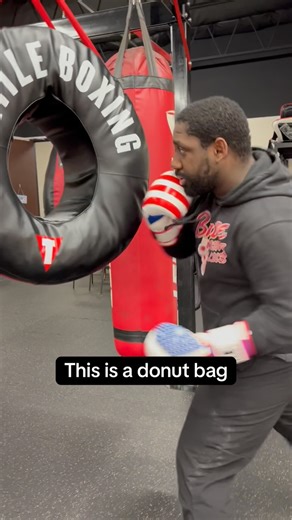 14K views · 4.4K reactions | Donut bag #boxing #bagwork #fight #training #gym | Brave Boxing Club | Facebook