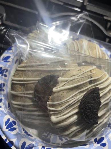 Delicious Cookies and Cream Cookie Recipe