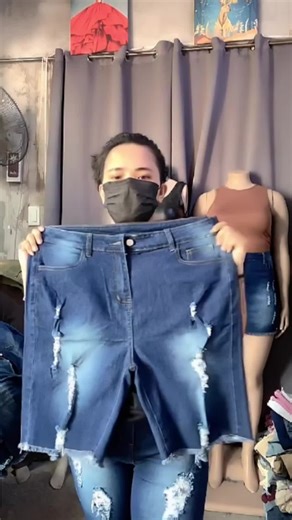 Women's Stretch Ripped Denim Shorts High Waist Distressed Fashionable Summer Wear