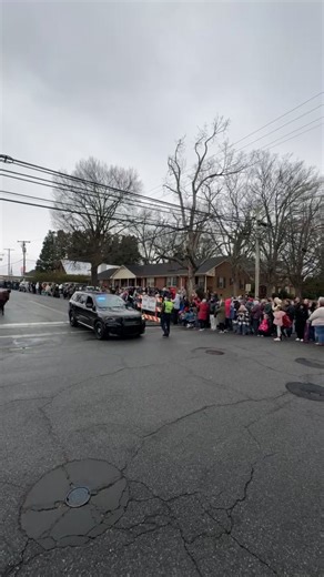 🔴 Livestream: Today’s arrival at our lunch rest stop at First Lutheran Church in Lexington, NC on Day 85 - 1/18/2026. May you and all beings be well, happy and at peace. 🙏✨ #WalkForPeace #PeaceWalk #Buddhistmonks | Walk for Peace