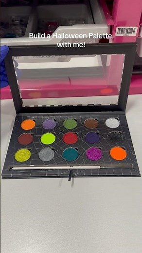 Build a Halloween inspired Palette with me!🎃