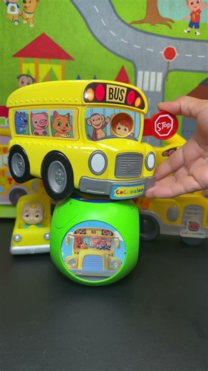 Super Cool Cocomelon Bus with Red Stop Sign 🛑