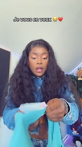 2.3M views · 10K reactions | Me voici bientôt 30 ans dans le noir  J'ai jamais su à quoi servait ce truc, je jetais toujours  Cette fille découvre enfin à quoi sert le petit bout de papier rectangle qui vient sur nos serviettes hygiéniques  Donc voici normalement comment on place une serviette hygiénique  Cotar tu connaissais déjà ?? On craque ? #slaybabe | Slaybabe | Facebook