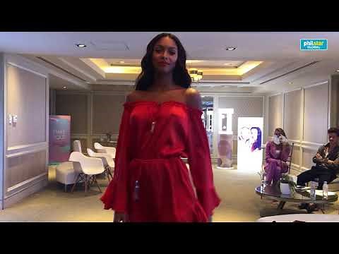 Lais Ribeiro shows her Victoria's Secret fashion walk