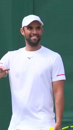 When the #Wimbledon ball girls play on the court 😅 | Wimbledon