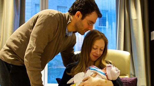 Clinton, Mezvinsky Baby Photos Released