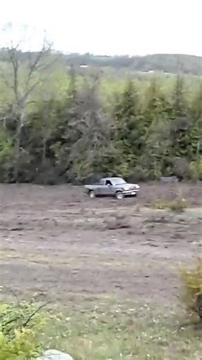 Ford ranger muddy hill climb fail!