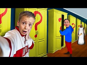 👻 We hide from MONSTERS in WARDROBE 🚪