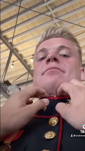 USMC Dress Blues B like 🤣🇺🇸