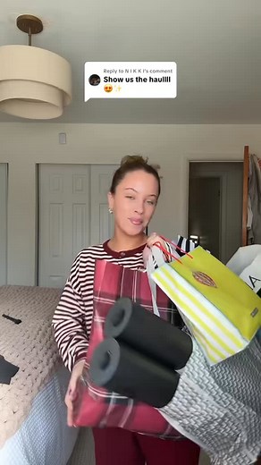 13K views · 767 reactions | MALL HAUL hehe  #mall #mallhaul #shopping | Anna Phillips | Facebook