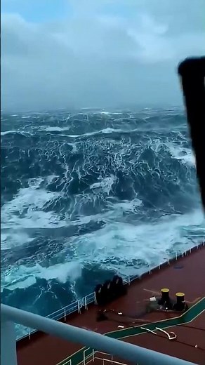 SeaOfSavage | The Ocean Unleashed 🌊⚡