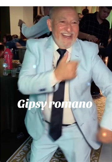 #gypsy #gipsy #fyp #danseur #pourtoi | guy playing gypsy