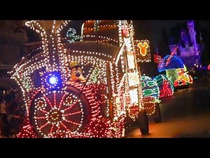 FULL Main Street Electrical Parade 2019 at Disneyland Park! FULL PARADE FRONT ROW!