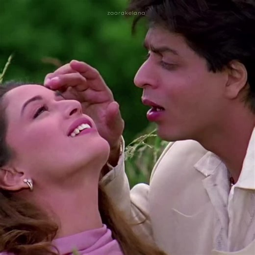 Dholna: Romantis dalam Dil To Pagal Hai (1997)