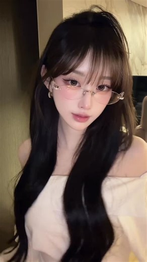 shu シュー on Instagram: "먀옹🐾"