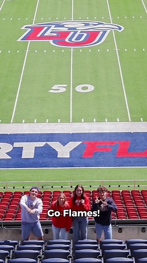 Celebra el College Colors Day con Liberty University