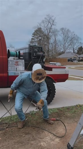 Welding Rigs | Welding Supplies & Gear on Instagram: "Follow @weldingriggerz & @bwparts for more Rigs and Welding Machines Rig owner: @wesjohnson__ Welding Supplies and Apparel Available on our website weldingriggerz.com or the link in the bio! Brand Ambassador for @pipelinerscloud code: weldingriggerz at checkout @knoxwork code: weldingriggerz for 5% off your order @adfwheels use code Riggerz for 10% off your wheels @apexweldingproducts use code “weldingriggerz” at checkout for free shipping @j