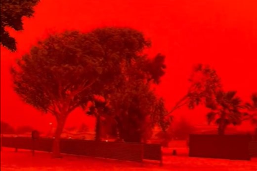 Narelle turns Australian skies blood red in 'apocalyptic' scenes