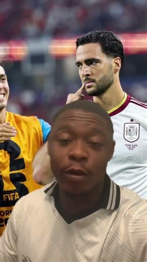 MIKEL MERINO TOO CLUTCH