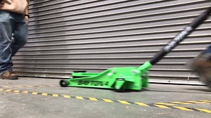 18K views · 140 reactions | Daytona professional duty floor jacks just got even better. #HarborFreightTools #DaytonaJacks #technician #automechanic https://bit.ly/2IbabAr | Harbor Freight | Facebook