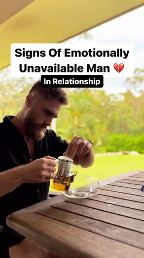 There’s so many signs of an emotionally unavailable man that are unconscious or just straight up overlooked that create massive long term issues in a relationship When a man commits to doing the deep work then he can cultivate the capacity within himself first and foremost before anyone else 🙏🏼❤️ Share with a friend 🙌🏼🚀 Follow for more on this @ryanmoresbywhite - - #healthymasculinty #menswork #spiritualgrowth #spiritualgrowth #selfdevelopment #masculineandfeminine #mentalhealth #mentalheal