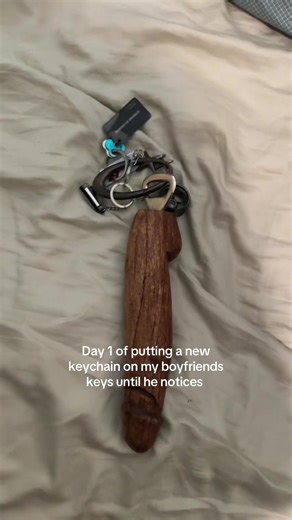 Surprising My Boyfriend with a New Keychain