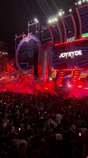 🇹🇭タイの水かけ祭り フェスとか嫌いやけどs2oは好き