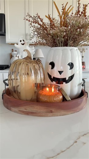 Fall decor ideas for home | Early fall and Halloween setup