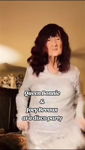 #BrickHouse #QueenBonnie #JoeyBreaux #dancing #disco #party