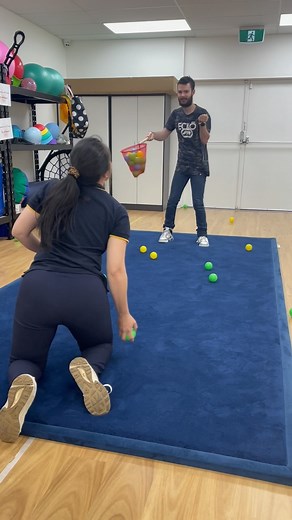 Get out your fishing nets and your balls and have some fun with this catching challenge this weekend! You can change the direction and speed of your throws to best suit your child and to make it the just right challenge for them! Have FUN! 🎣 | Talking Matters